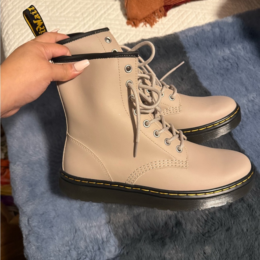 Dr. Martens Women's Zavala Taupe Boot - Picture 8 of 9
